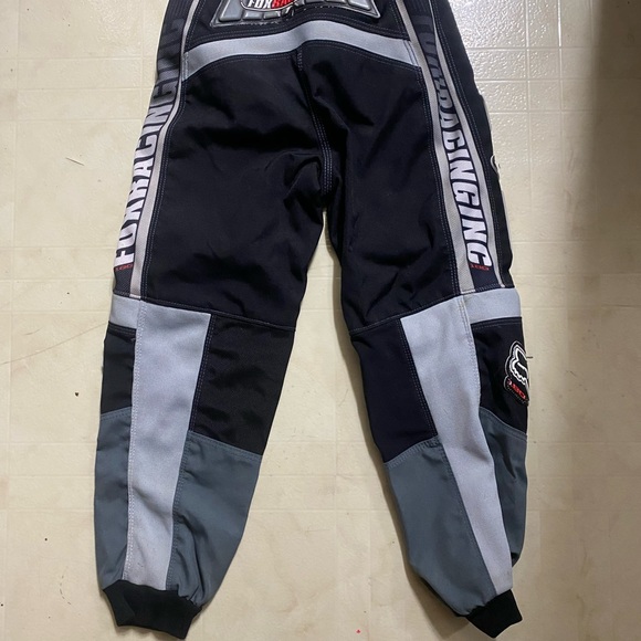Youth Fox Racing 180 max pants sz 10 - Picture 2 of 2